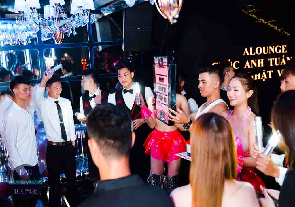 A Lounge 722 Hoàng Hoa Thám | Đặt Bàn | Loungehanoi.vn