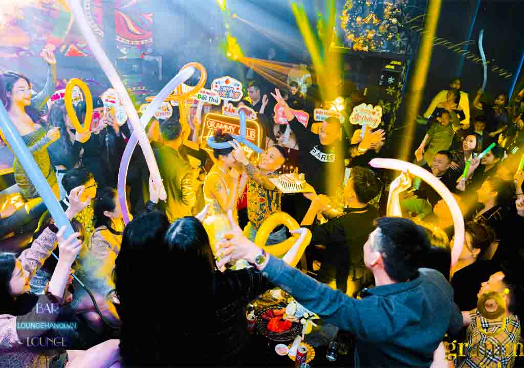 Grammy Club 360 Kim Mã | Đặt Phòng | Loungehanoi.vn