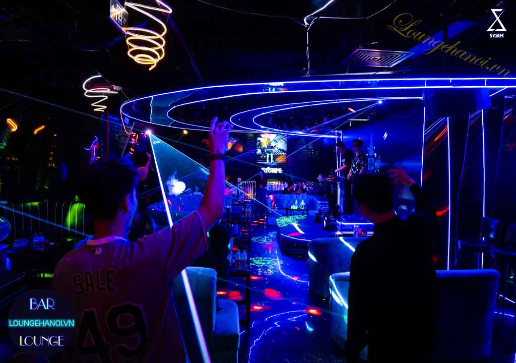 STORM Lounge 275 Nguyễn Trãi | Đặt Bàn | Loungehanoi.vn