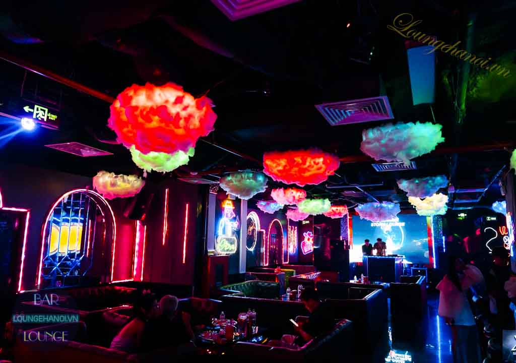 STORM Lounge 275 Nguyễn Trãi | Đặt Bàn | Loungehanoi.vn